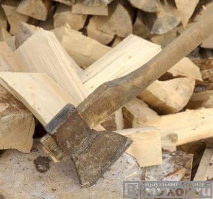 Часть жителей Кореновского района до сих пор топят дровами