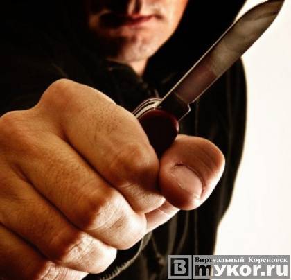 В ст.Платнировской молодой человек, угрожая ножом, ограбил пенсионерку
