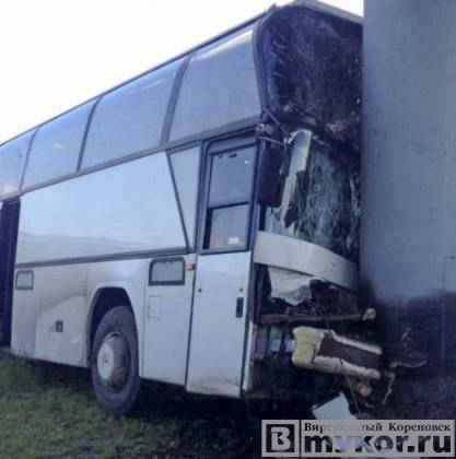 28 апреля 2016 года в Кореновском районе автобус въехал в опору моста