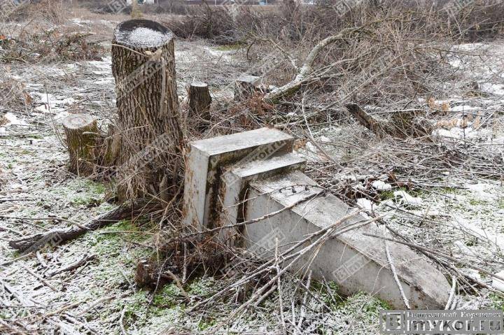 Список погребённых на старом кладбище Кореновска, уничтоженного в 2016-2017 году