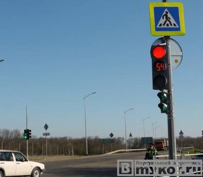 Новый светофор в Кореновске вызывает неудовольствие автомобилистов