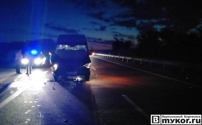 В ночь на 9 августа в Кореновском районе пассажирский автобус врезался в грузовик. Пострадали 4 человека