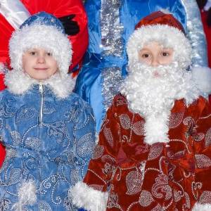 Парад Дедов Морозов в Кореновске 24 декабря 2016 года. Фотоотчёт