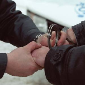 В посёлке Анапском мужчина до смерти забил поленом свою сожительницу