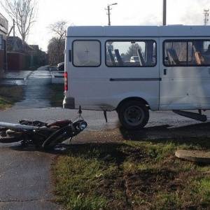 22 ноября 2017 года в Кореновске пьяный мотоциклист протаранил "скорую"