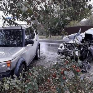 В результате ДТП в Кореновске 17 ноября 2018 года пострадали 2 автомобиля и 5 человек (фото)