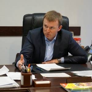 18 декабря 2018 года мэр Кореновска сложил свои полномочия на внеочередной сессии городского Совета