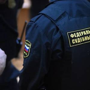 100 тысяч рублей взыскали судебные приставы с жителя Кореновска