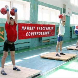 Кореновский гиревик взял "золото" на XXI Сельских спортивных играх Кубани