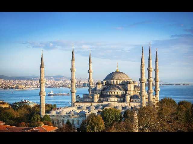 Голубая мечеть - жемчужина Османской империи. Турция .Стамбул