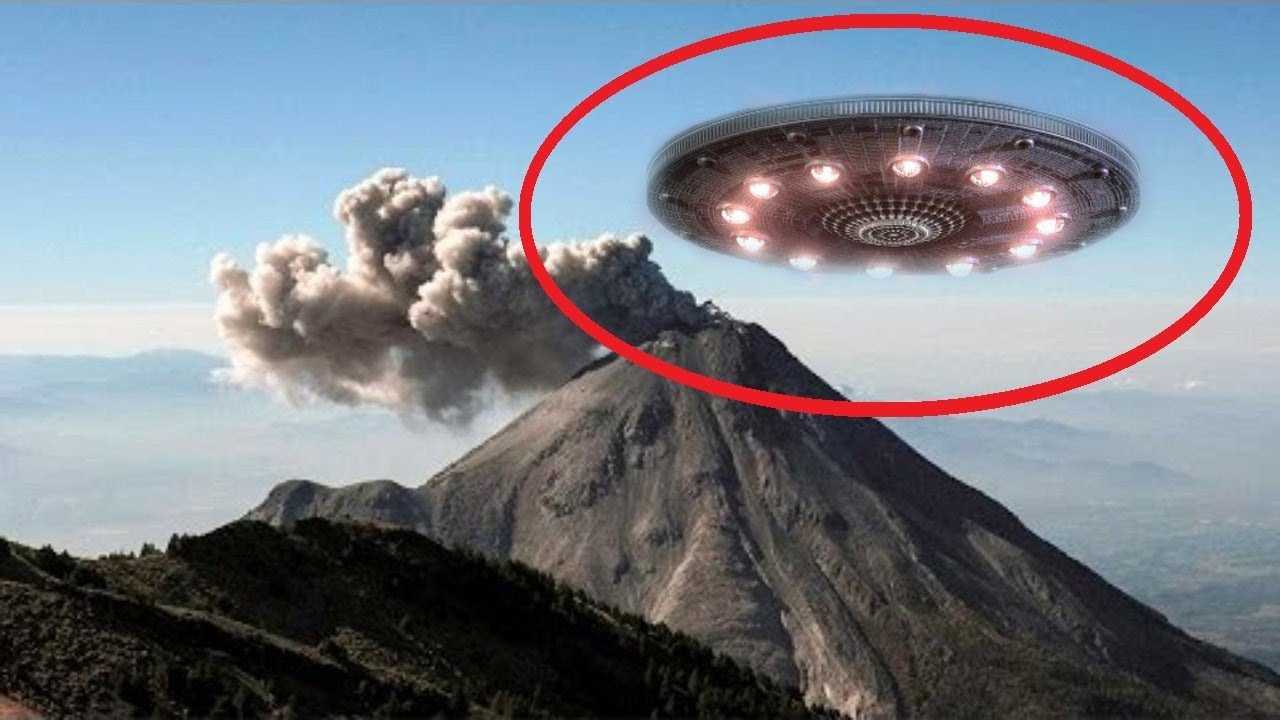 Обнародовано шокирующее видео! Приземление НЛО в кратер вулкана. Группа ученых онемела от увиденного