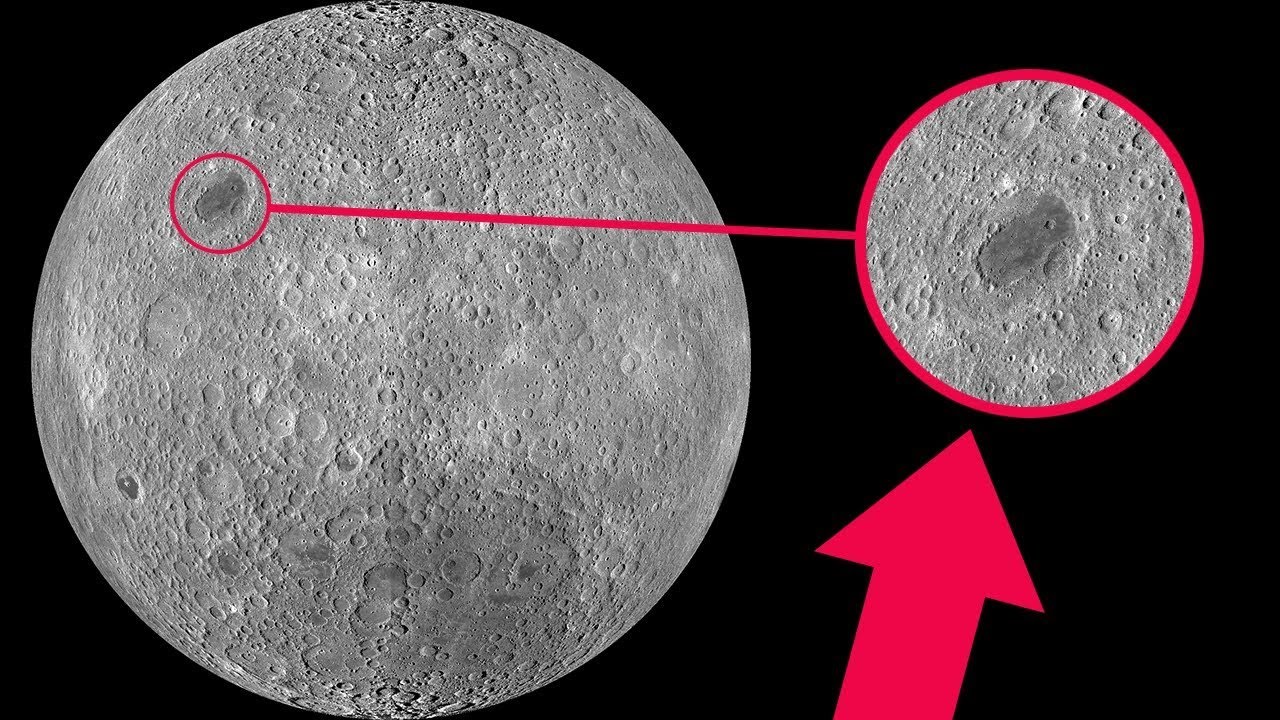 Луна обитаема! Американские астронавты утверждают что на Луне есть признаки инопланетной жизни.