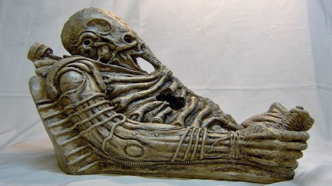 Саркофаг инопланетянина под Аркаимом поставил в тупик исследователей.Загадочные боги древний Руси.
