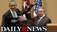 Рауль Кастро опустил Обаму. Obama and Castro share awkward end to joint press conference